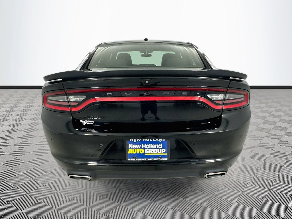 Certified 2022 Dodge Charger SXT w/ Blacktop Package RWD image 6