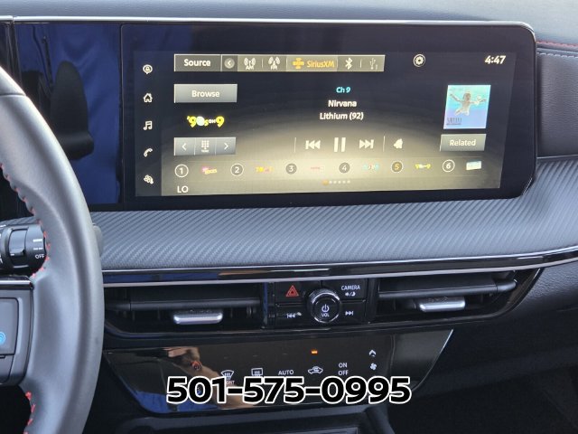 Used 2025 Nissan Kicks SR FWD image 22