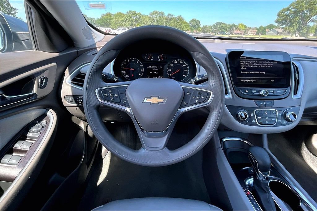 Used 2024 Chevrolet Malibu LT FWD image 5