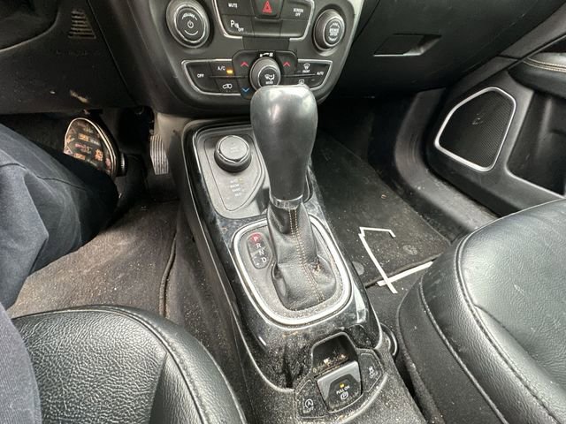 Used 2018 Jeep Compass Limited w/ Navigation Group image 25