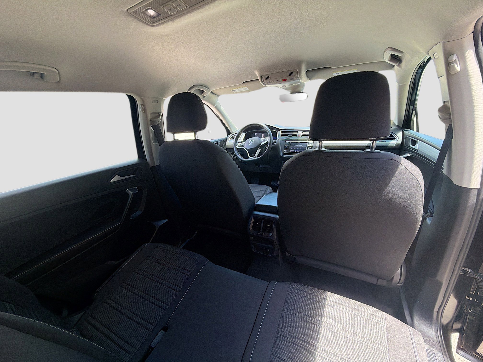 Used 2022 Volkswagen Tiguan S FWD image 30