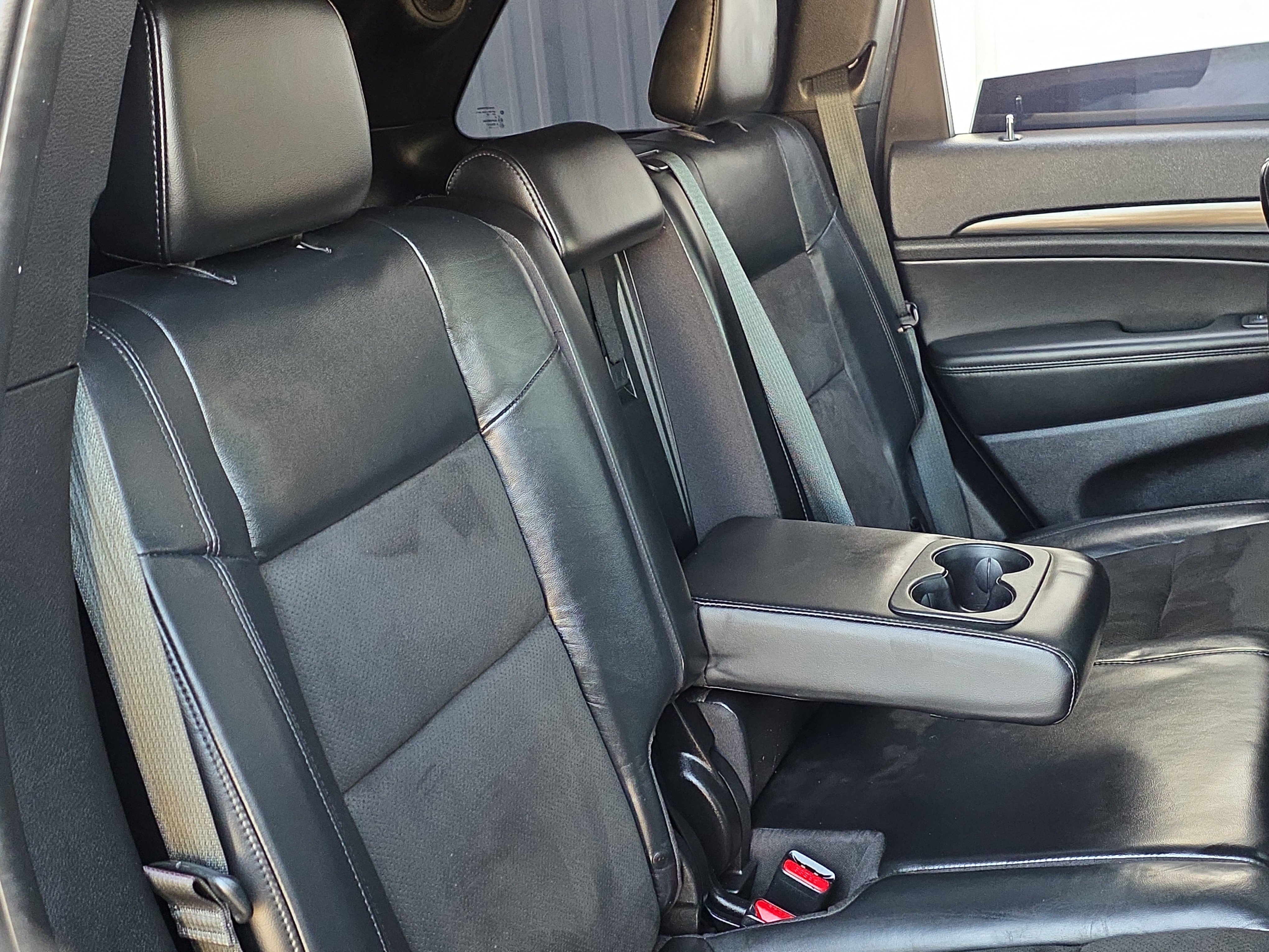 Used 2022 Jeep Grand Cherokee Laredo X image 32