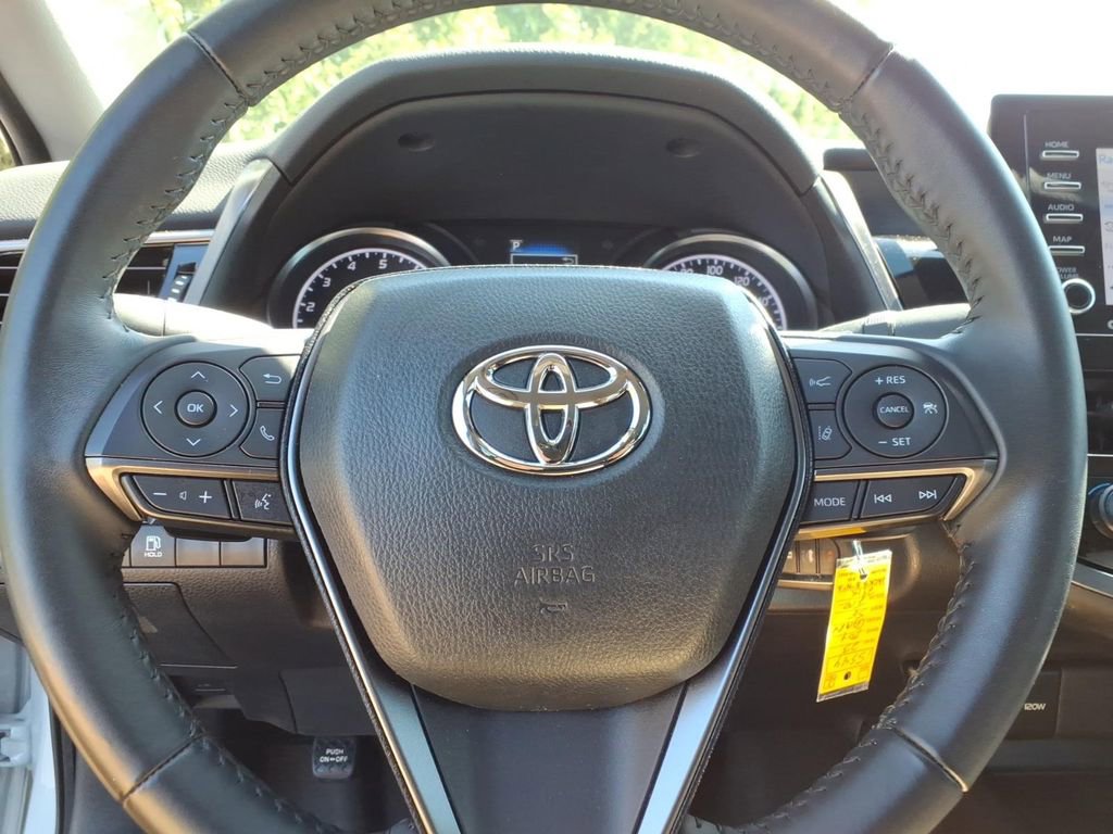 Used 2023 Toyota Camry SE image 20