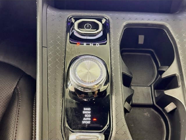 Used 2024 Jeep Wagoneer Launch Edition AWD/4WD image 20
