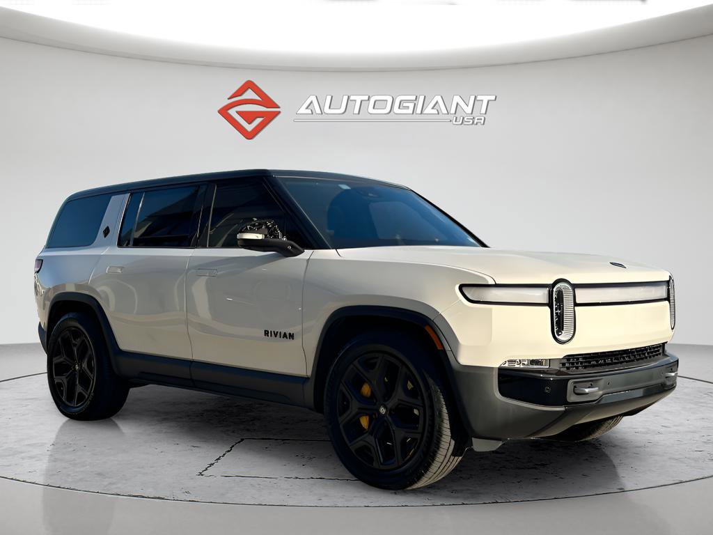 Used 2022 Rivian R1S Adventure image 15
