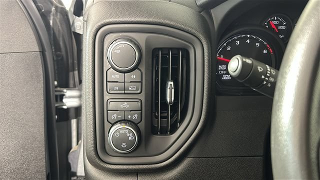 Used 2024 Chevrolet Silverado 1500 Custom AWD/4WD image 18