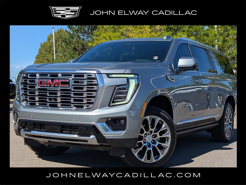 Used 2025 GMC Yukon XL Denali w/ Sun & Power Step Package