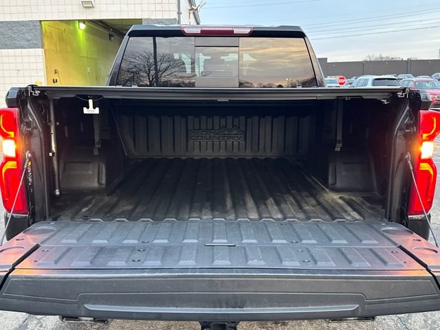 Used 2022 Chevrolet Silverado 1500 High Country image 23