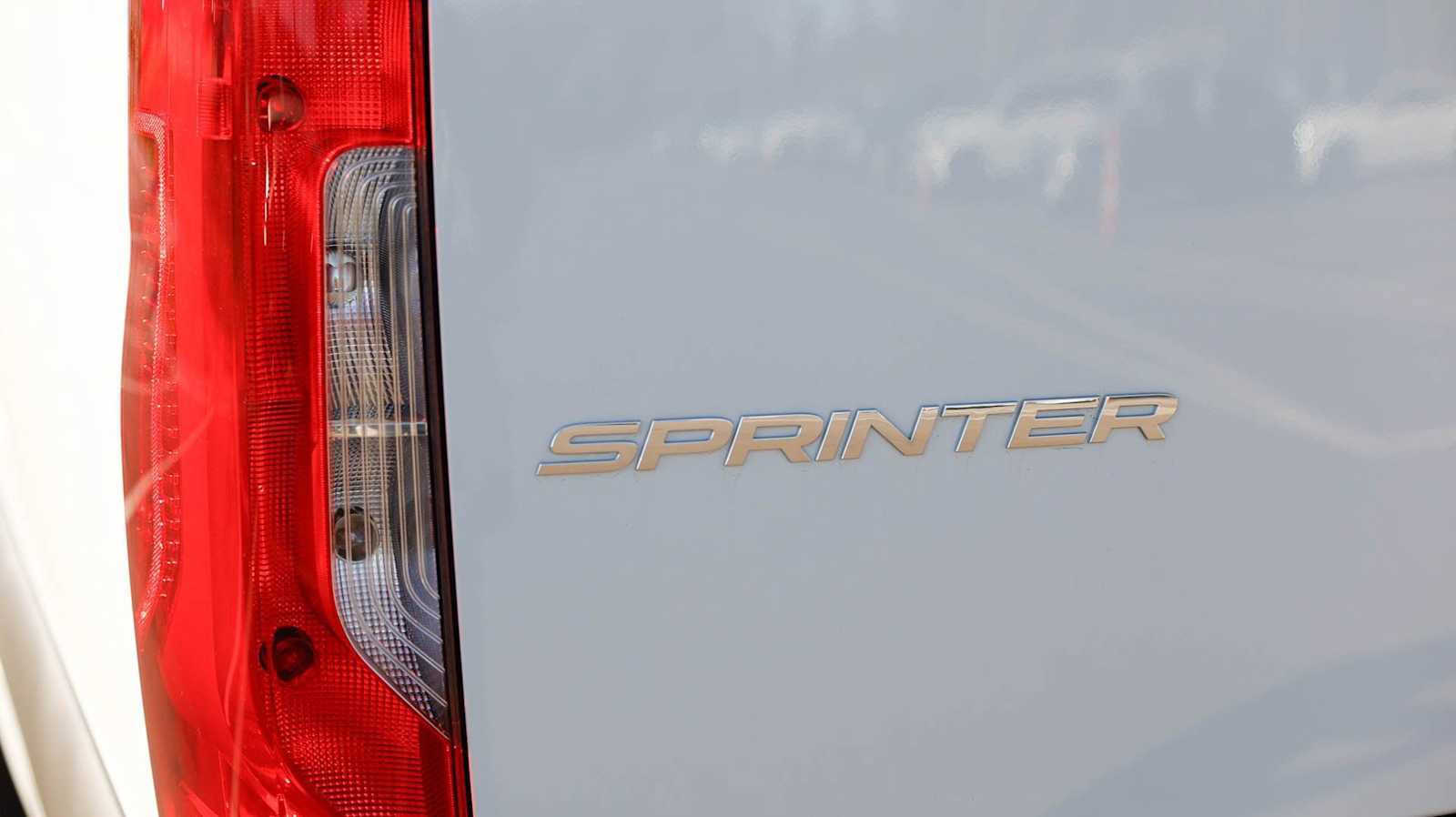 New 2025 Mercedes-Benz Sprinter 2500 image 9
