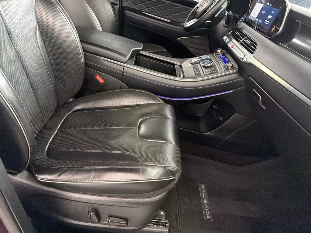 Used 2020 Hyundai Palisade Limited image 24