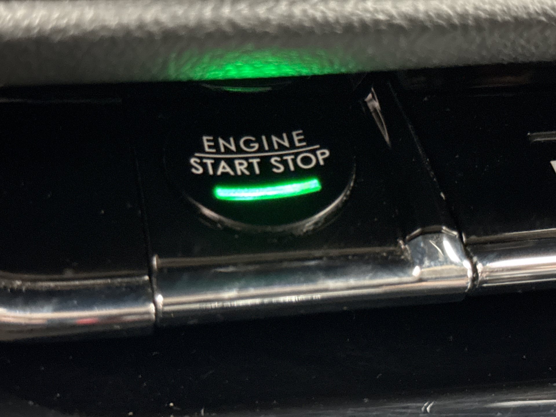 Used 2024 Lincoln Corsair AWD image 20