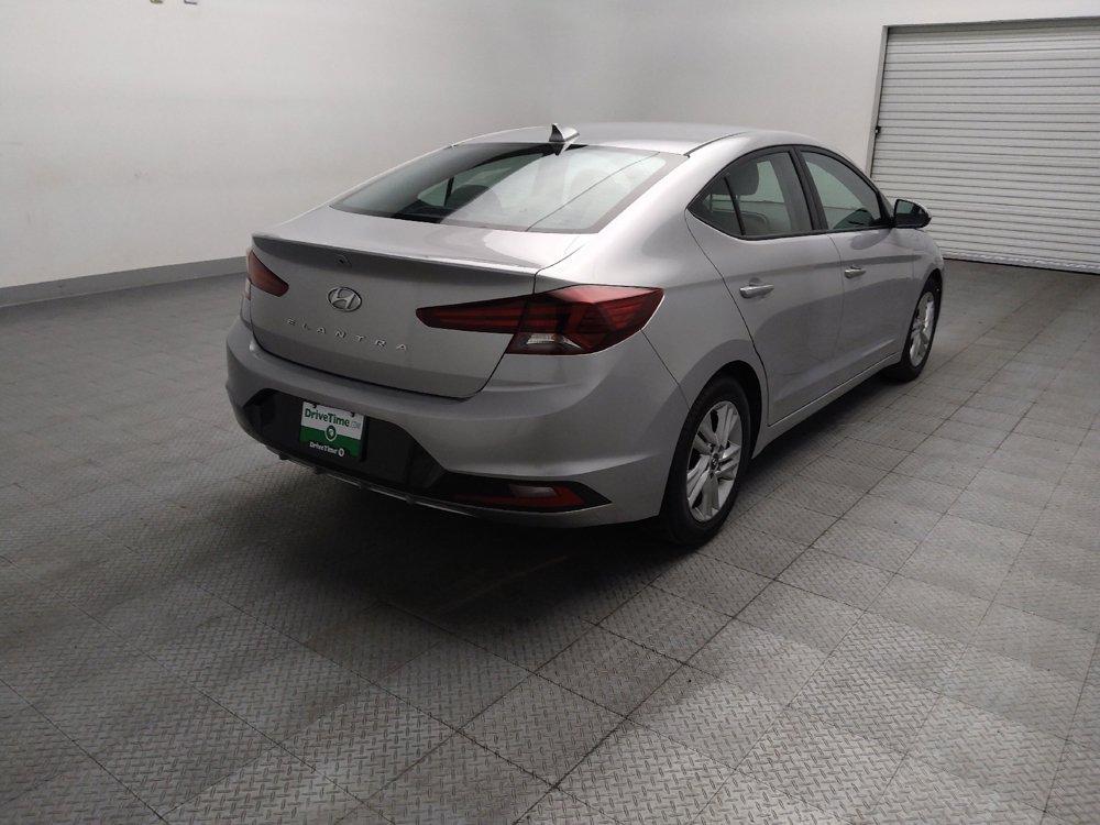 Used 2020 Hyundai Elantra SEL FWD image 9