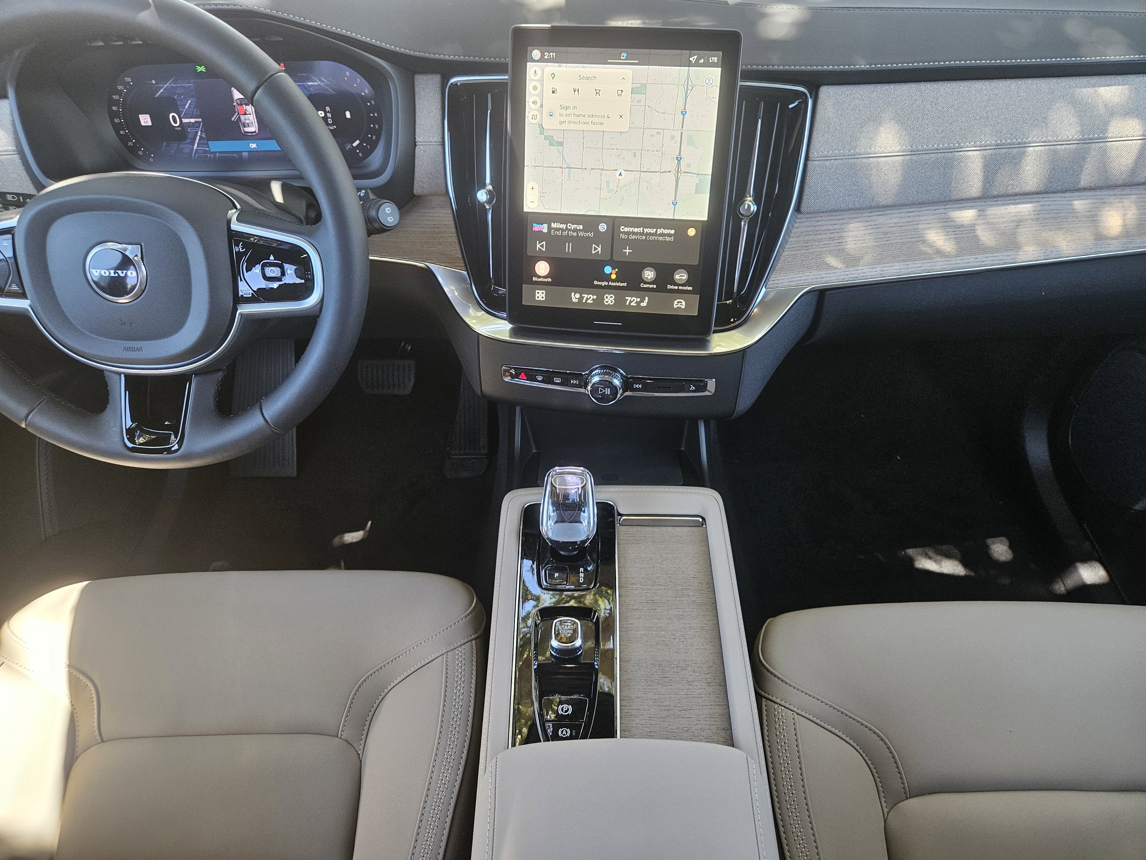 New 2026 Volvo XC90 B5 Plus image 16