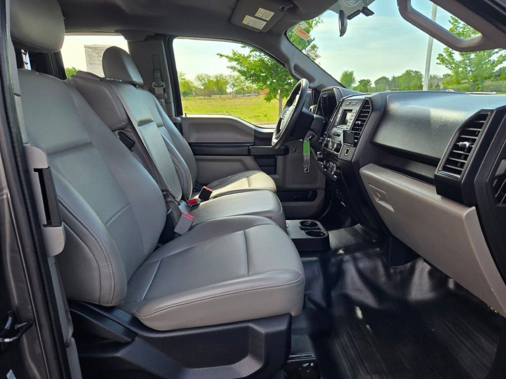 Used 2016 Ford F150 XL w/ Equipment Group 101A Mid AWD/4WD image 7