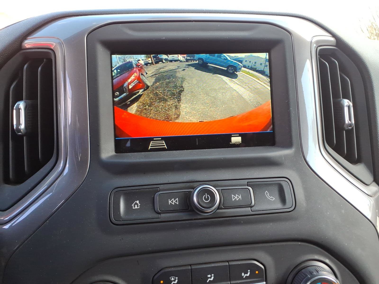 Used 2019 Chevrolet Silverado 1500 Custom Trail Boss w/ Custom Convenience Package image 27