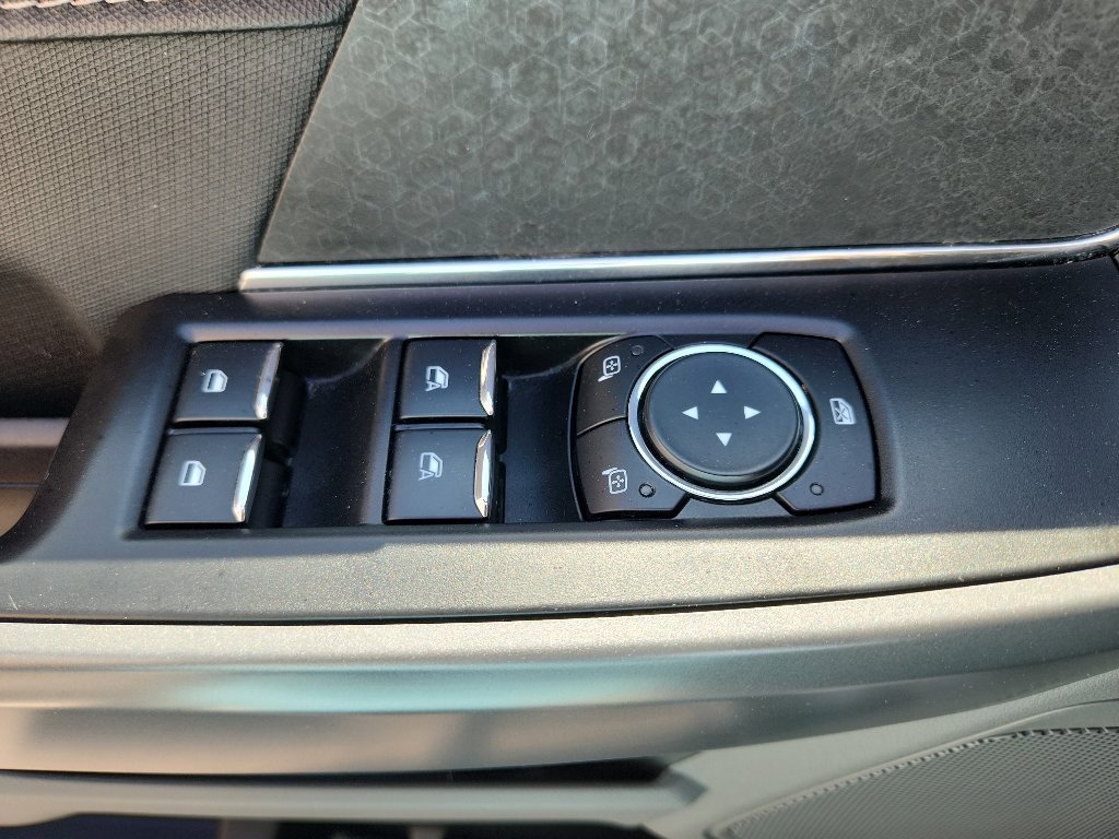 Used 2025 Ford F150 XLT w/ Equipment Group 301A Standard image 9