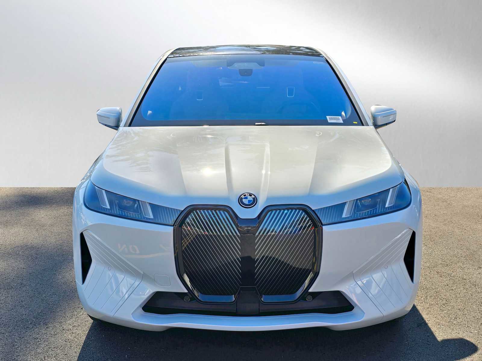 New 2026 BMW iX xDrive45 image 8