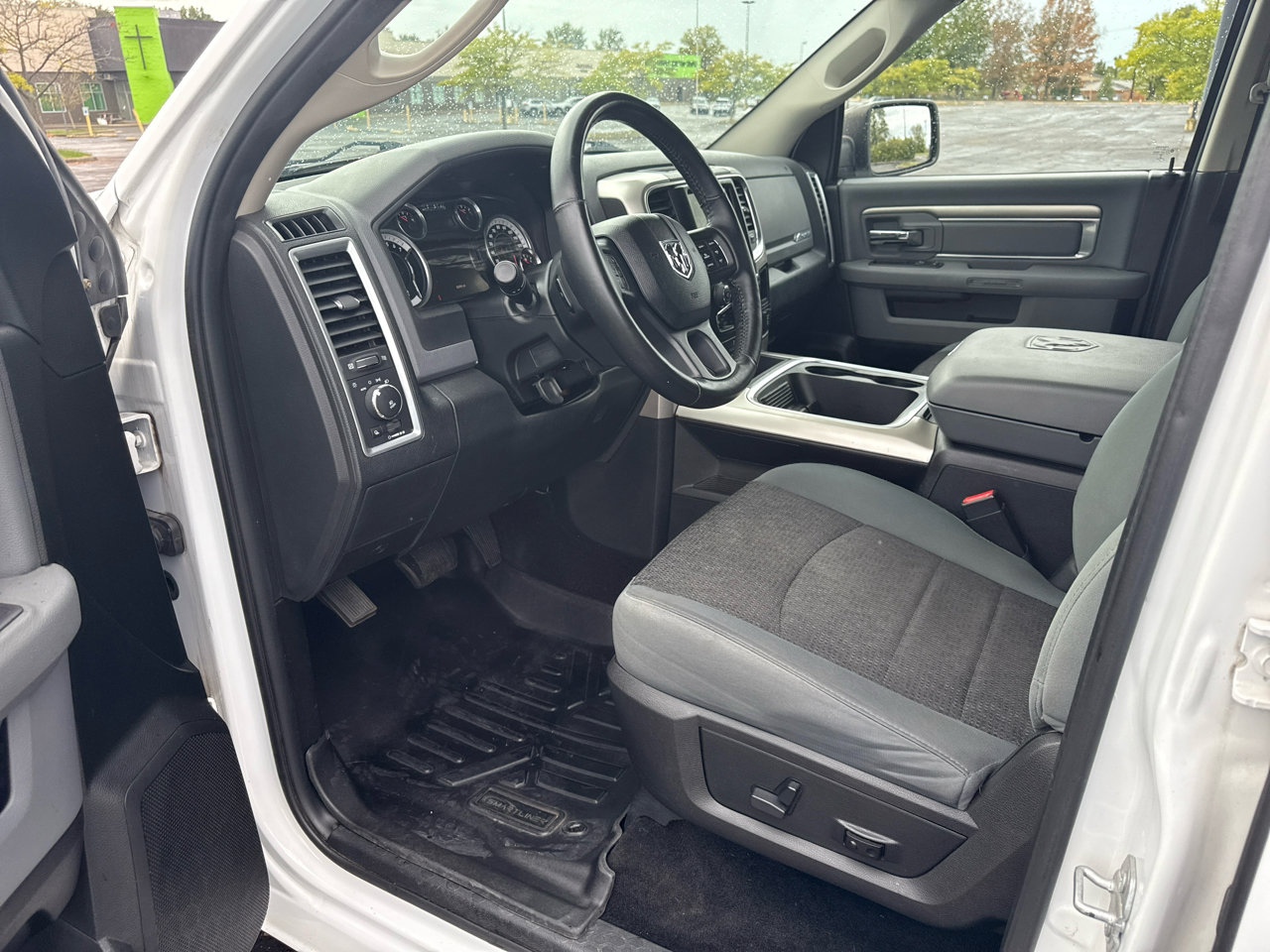 Used 2017 RAM 1500 Big Horn image 7