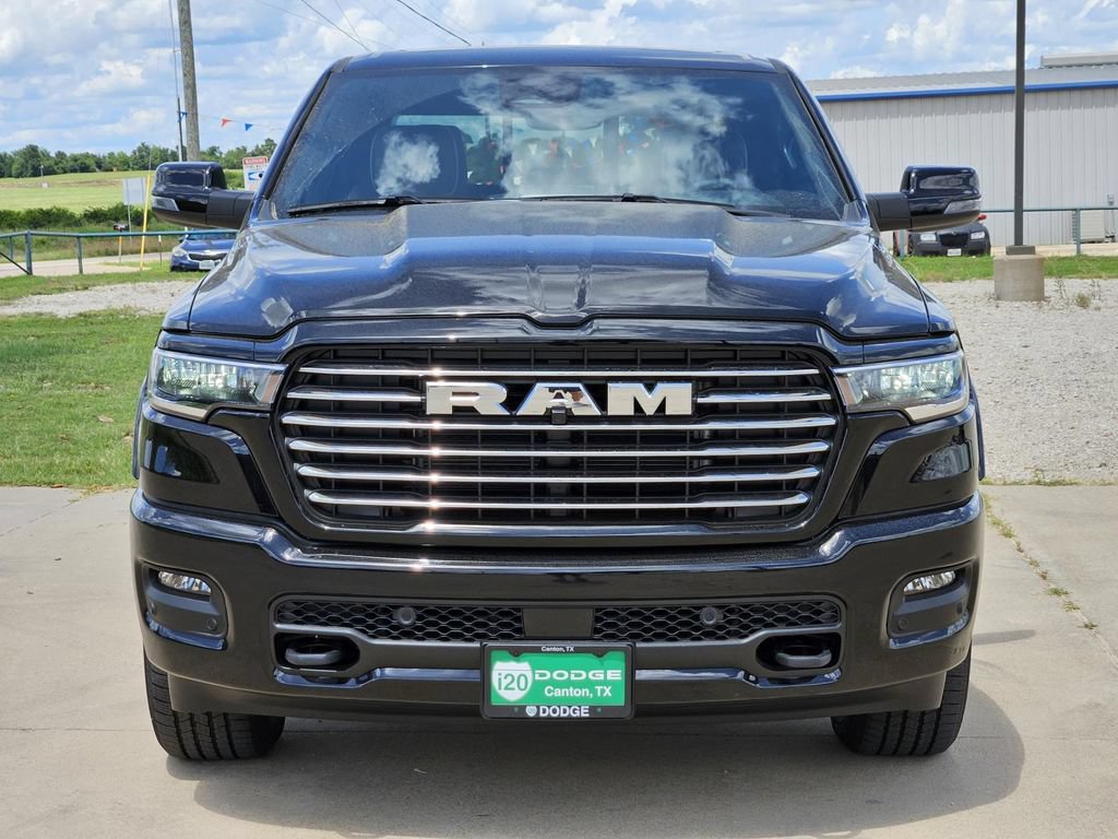 Used 2025 RAM 1500 Laramie AWD/4WD image 2