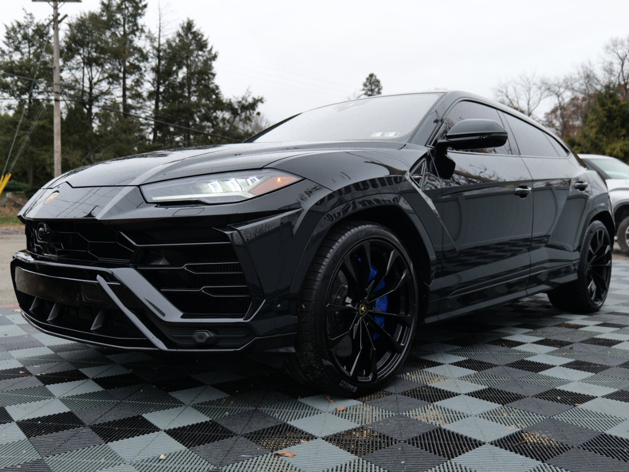 Used 2021 Lamborghini Urus image 90