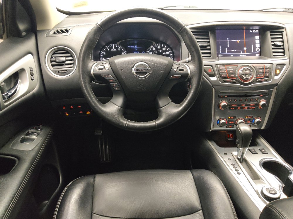 Used 2020 Nissan Pathfinder SL AWD/4WD image 22