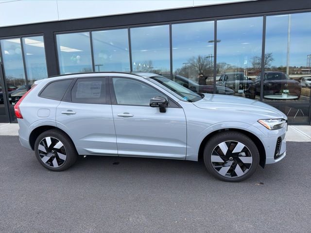 New 2025 Volvo XC60 T8 Plus w/ Protection Package Premier AWD/4WD image 2