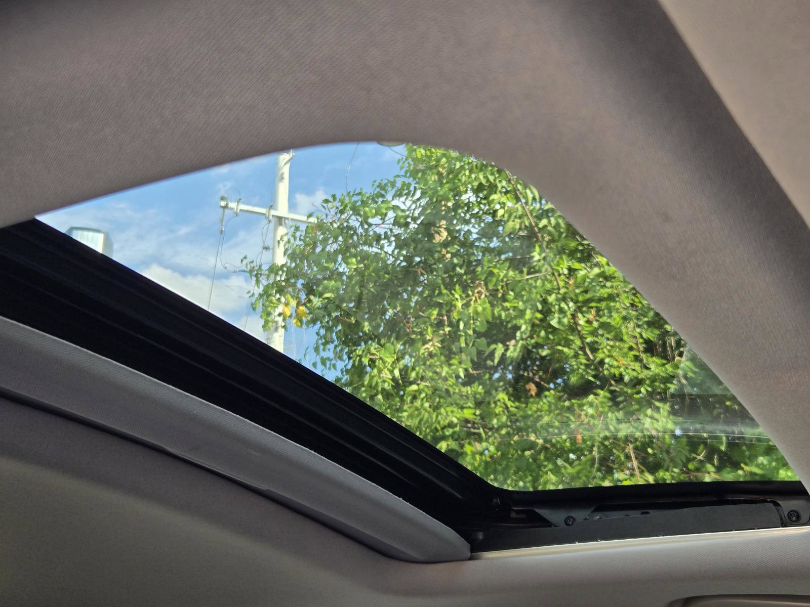 Used 2018 Honda CR-V EX-L image 14