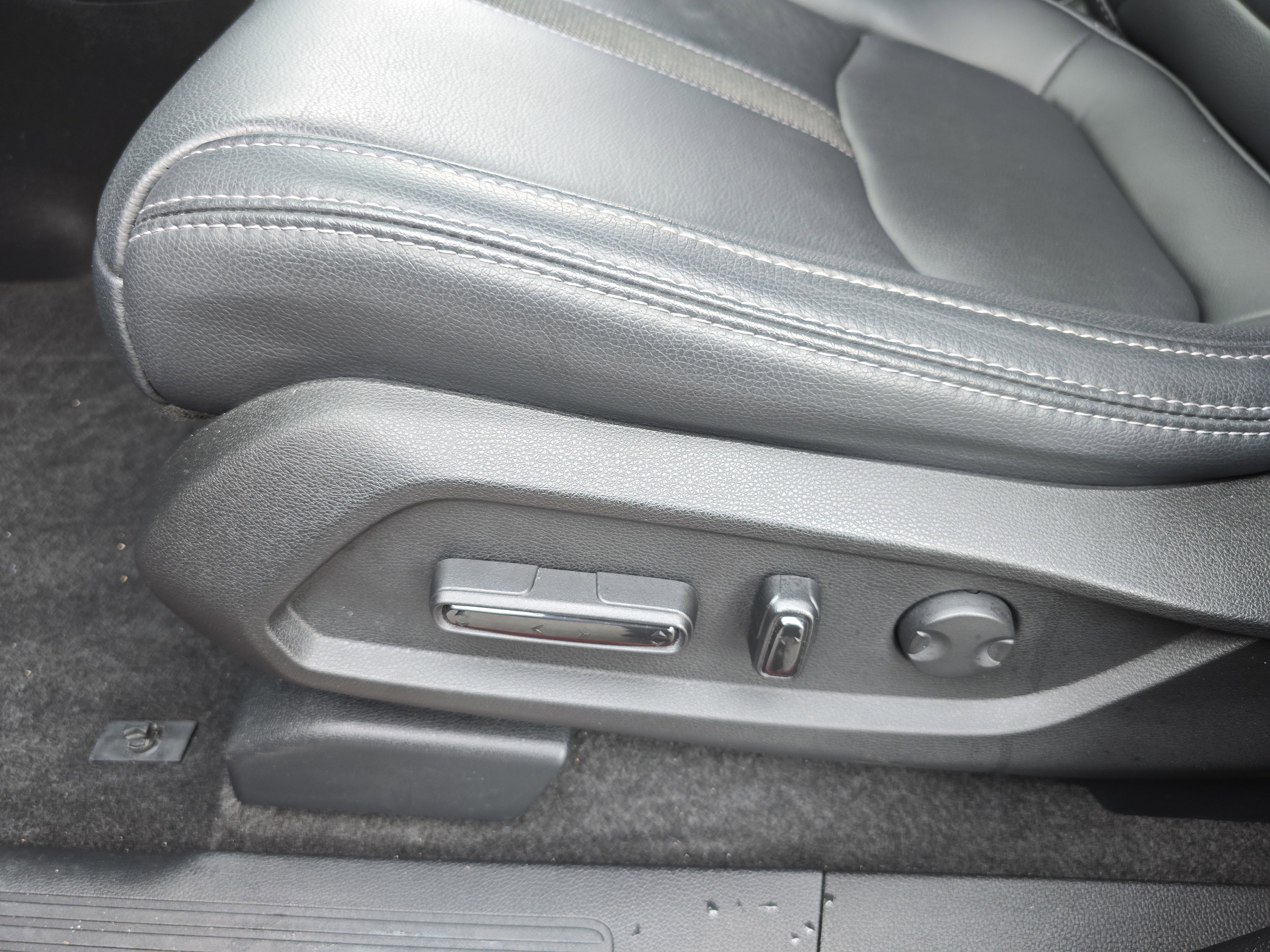 Used 2024 Honda Pilot EX-L image 30