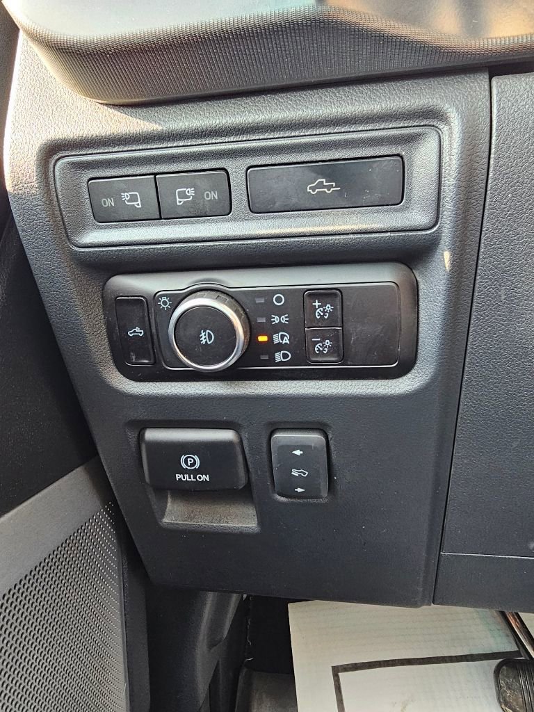 Used 2023 Ford F150 Platinum w/ Equipment Group 701A High image 22