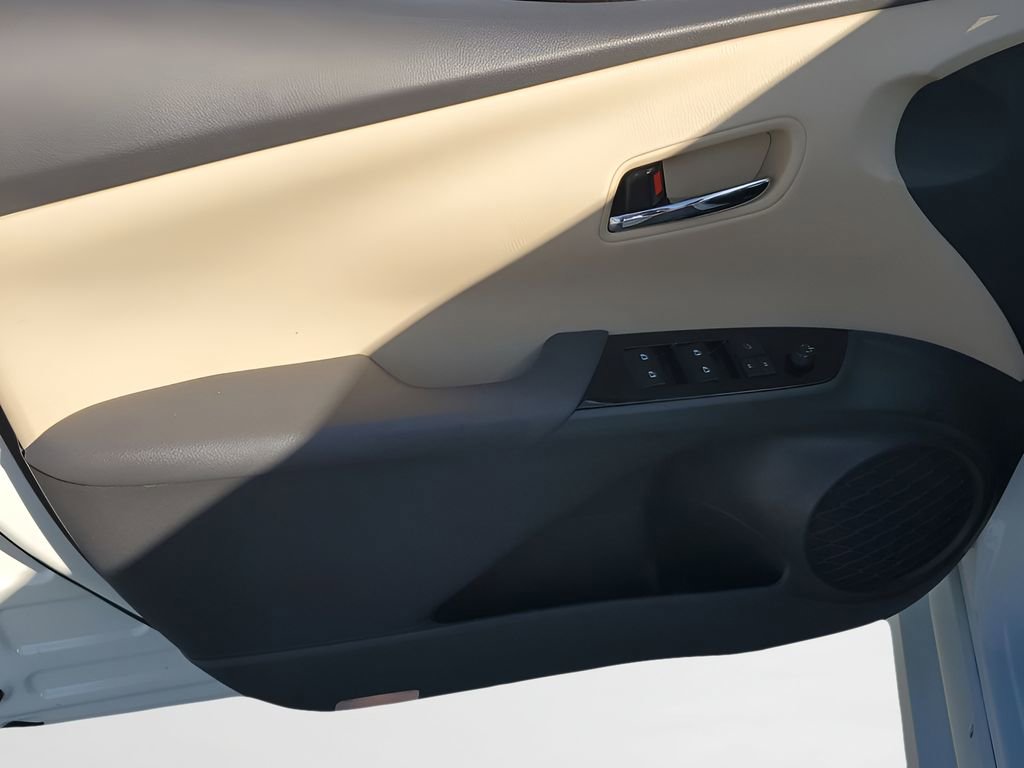 Used 2016 Toyota Prius Two image 39