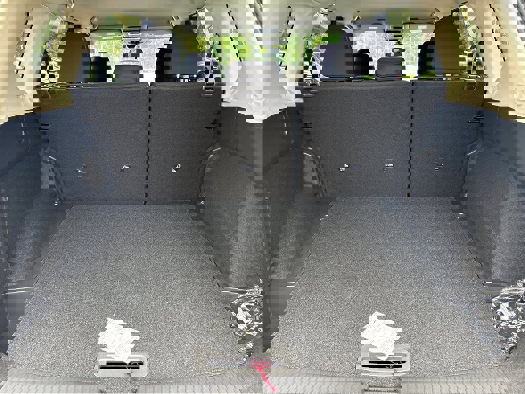 New 2026 Nissan Rogue SV image 29