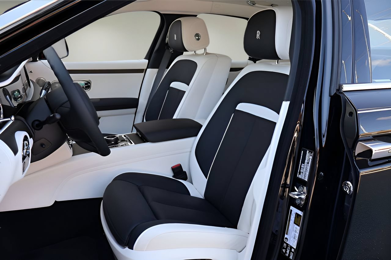 New 2026 Rolls-Royce Ghost AWD/4WD image 15