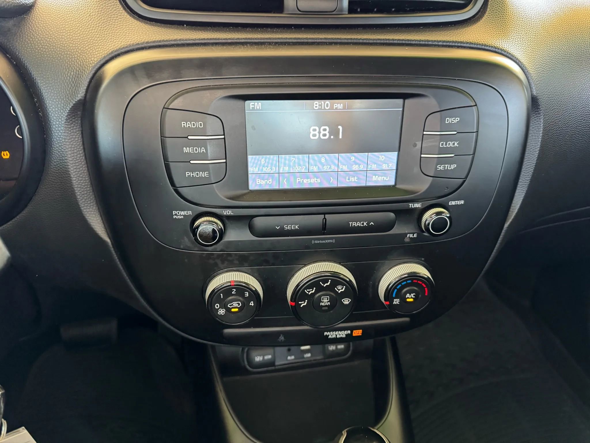Used 2019 Kia Soul image 14