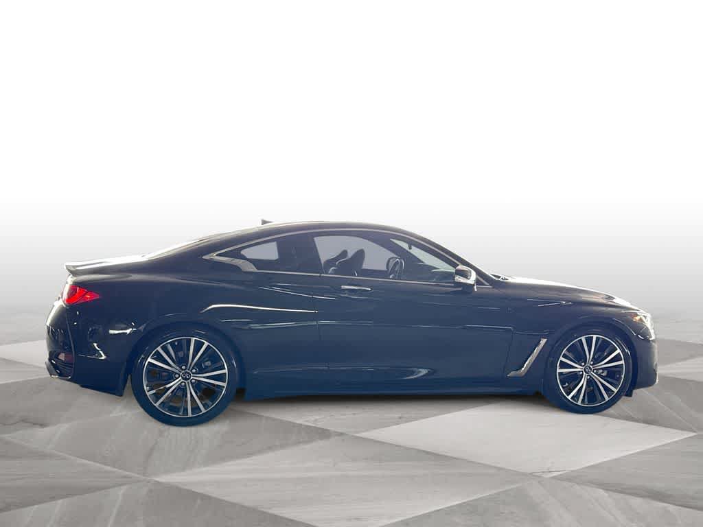Used 2022 INFINITI Q60 3.0t Luxe w/ Cargo Package RWD image 9