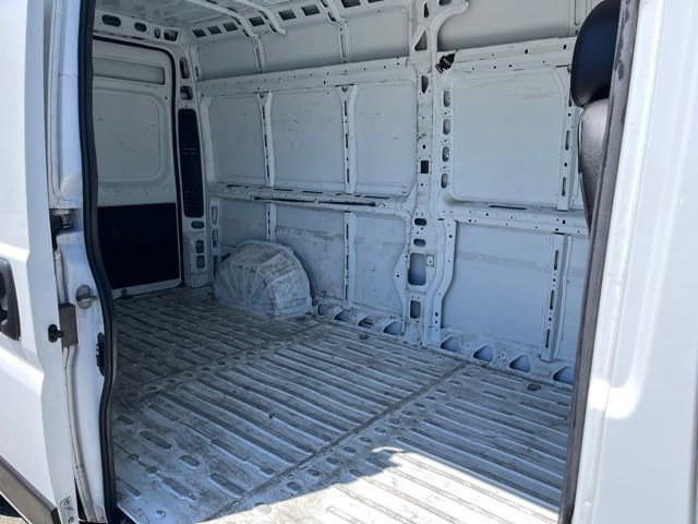 Used 2025 RAM ProMaster 2500 w/ Convenience Group FWD image 34