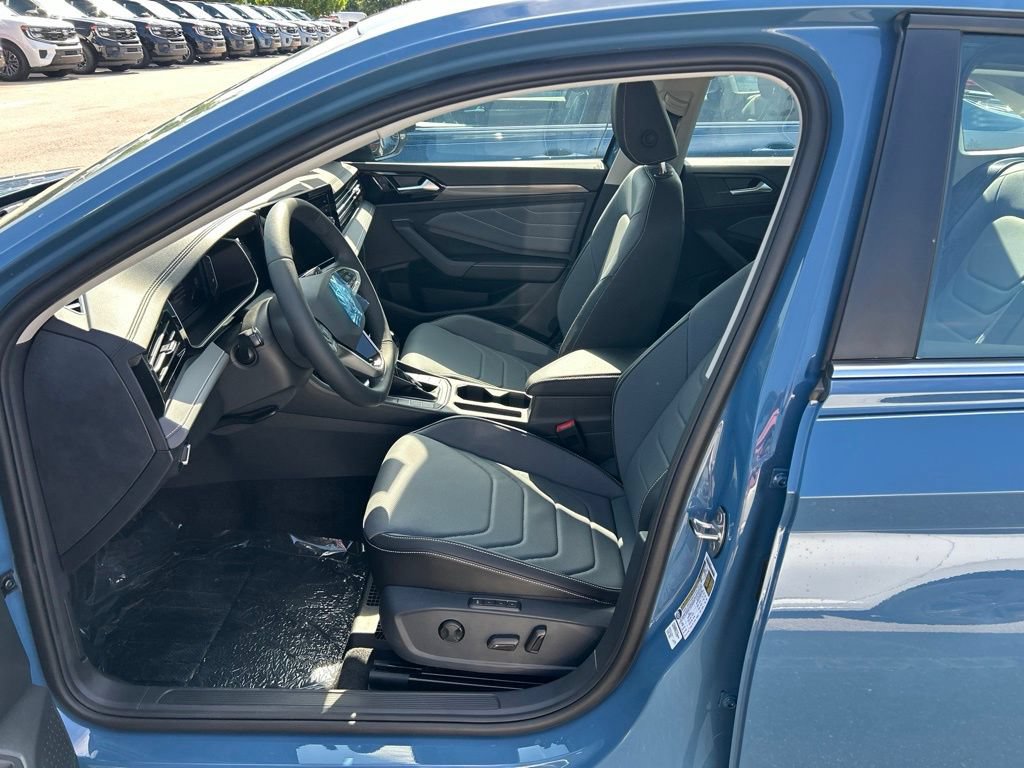 New 2026 Volkswagen Jetta SEL FWD image 15