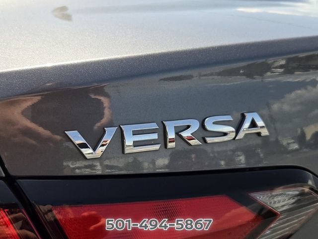 Used 2025 Nissan Versa SV FWD image 14