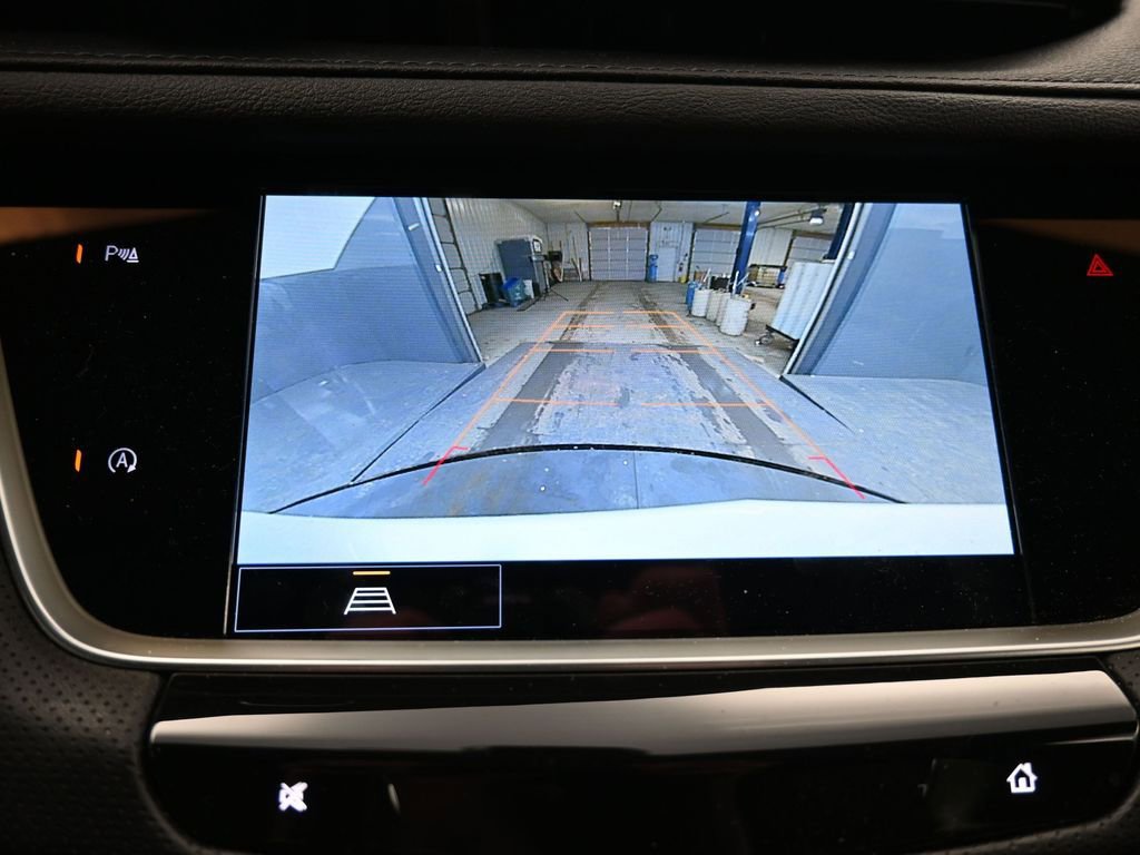 Used 2023 Cadillac XT5 Premium Luxury image 12