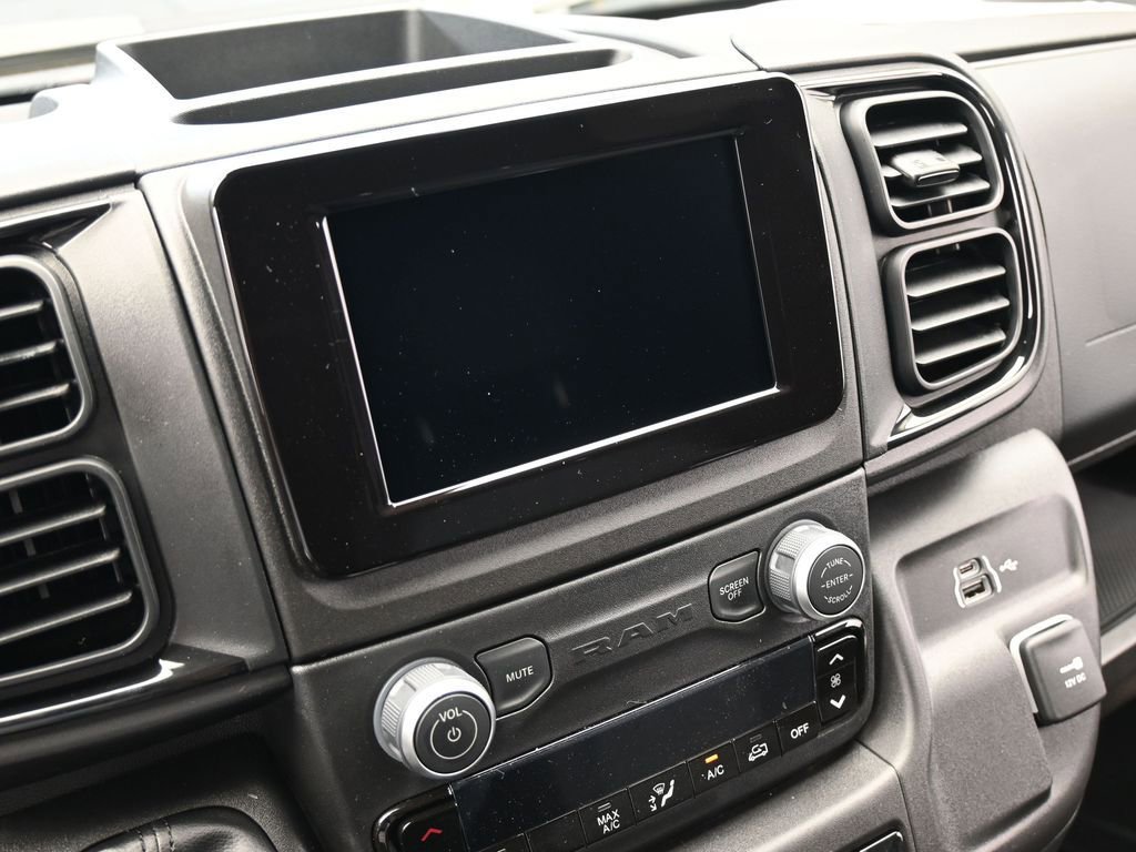Used 2025 RAM ProMaster 1500 FWD image 20