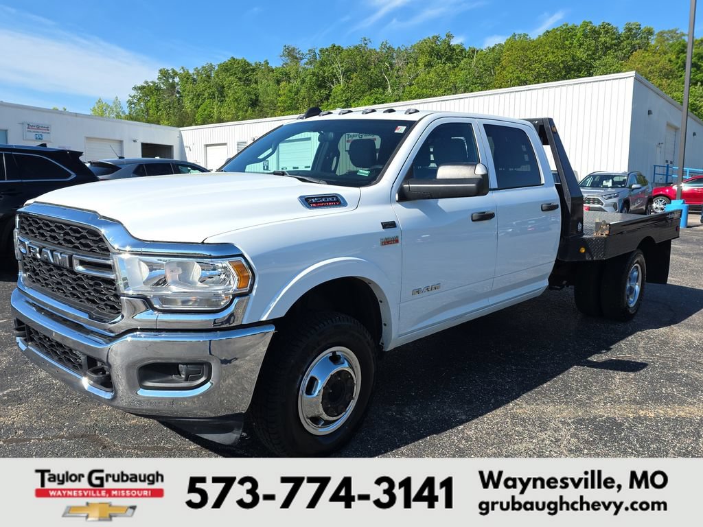Used 2021 RAM 3500 Tradesman w/ Chrome Appearance Group AWD/4WD image 4