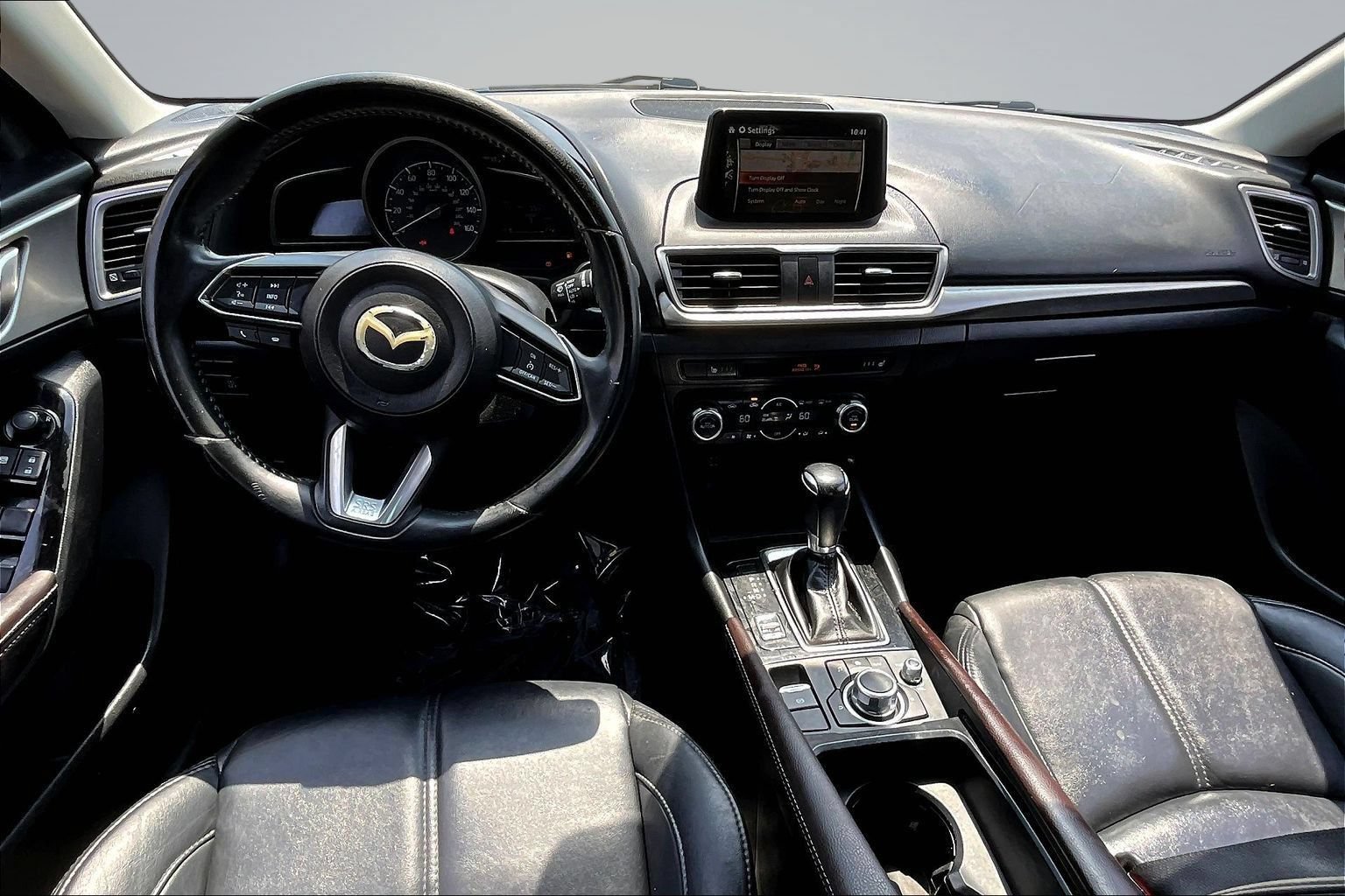 Used 2018 MAZDA MAZDA3 Touring FWD image 7