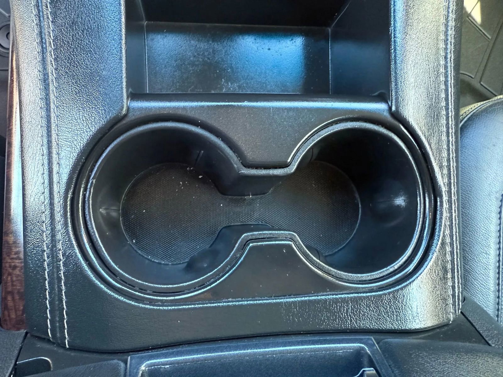 Used 2019 GMC Yukon XL SLT image 27