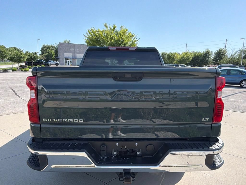 Used 2025 Chevrolet Silverado 1500 LT AWD/4WD image 20