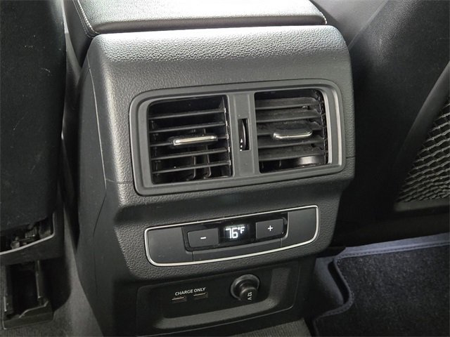 Used 2021 Audi Q5 2.0T Premium w/ Convenience Package image 16