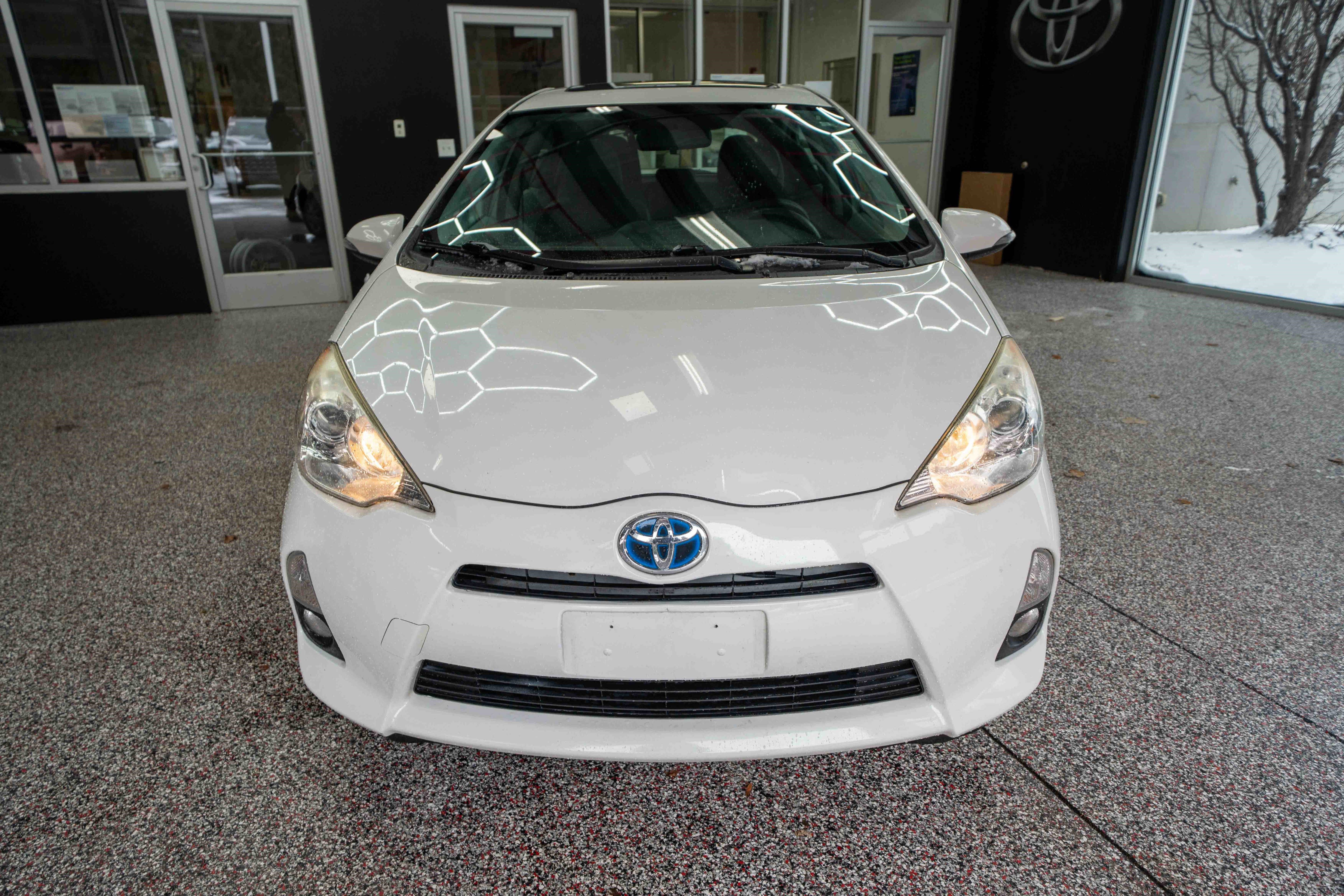Used 2012 Toyota Prius C Four image 6