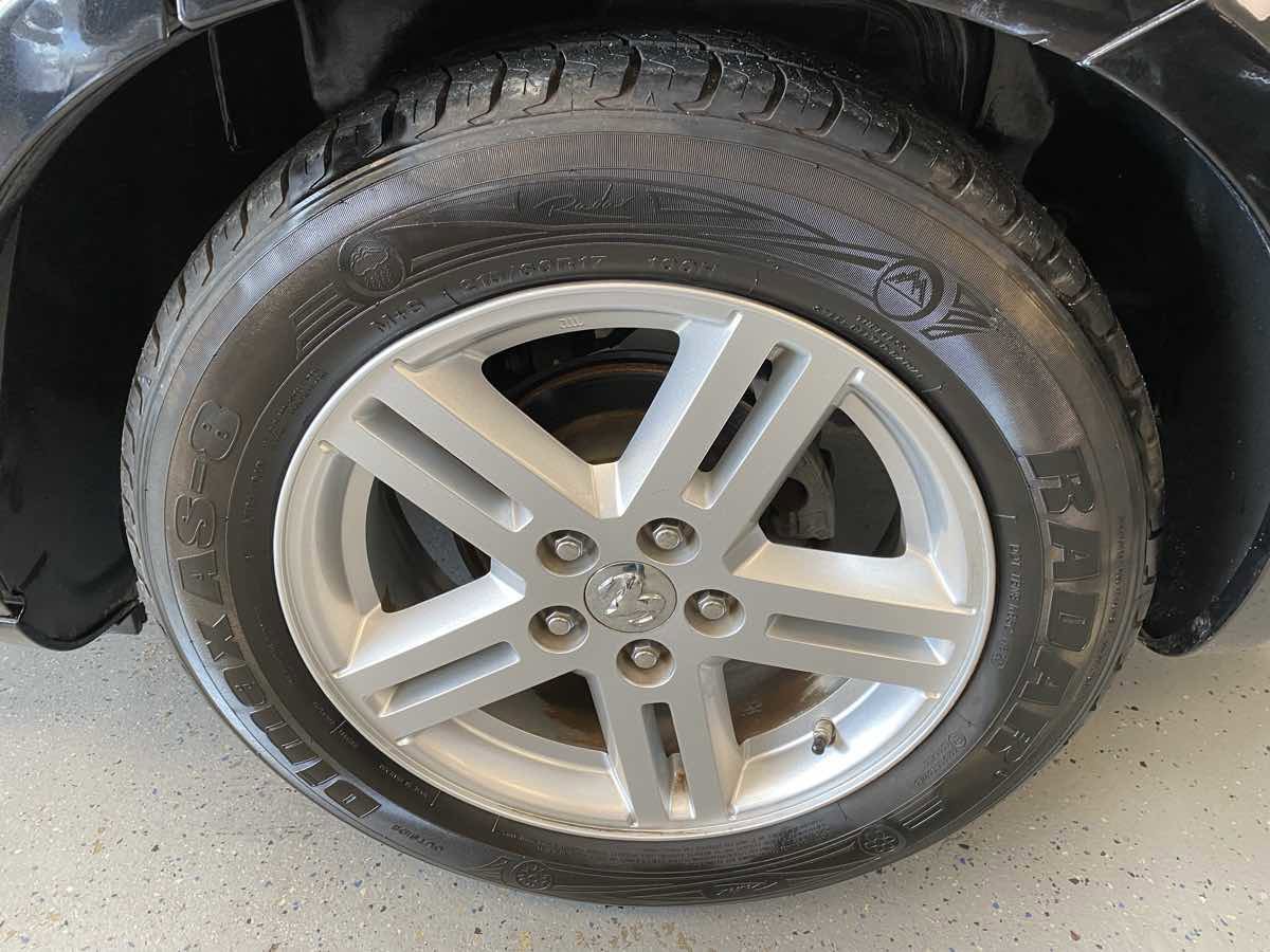 Used 2010 Dodge Avenger R/T w/ Premium Convenience Group image 25