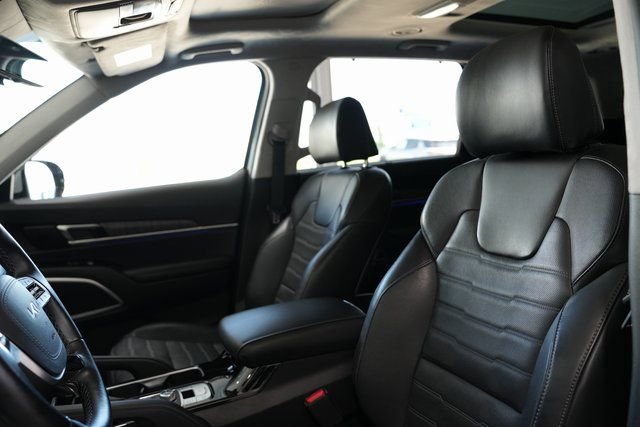 Used 2024 Kia Telluride SX Prestige X-Line image 18
