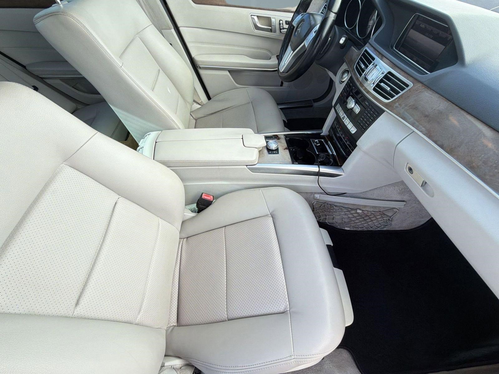 Used 2014 Mercedes-Benz E 350 Sedan image 34
