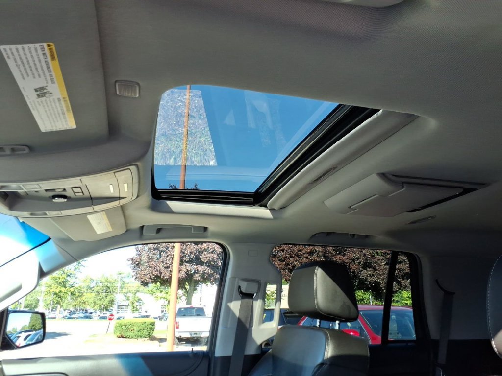 Used 2019 Chevrolet Tahoe LT AWD/4WD image 11