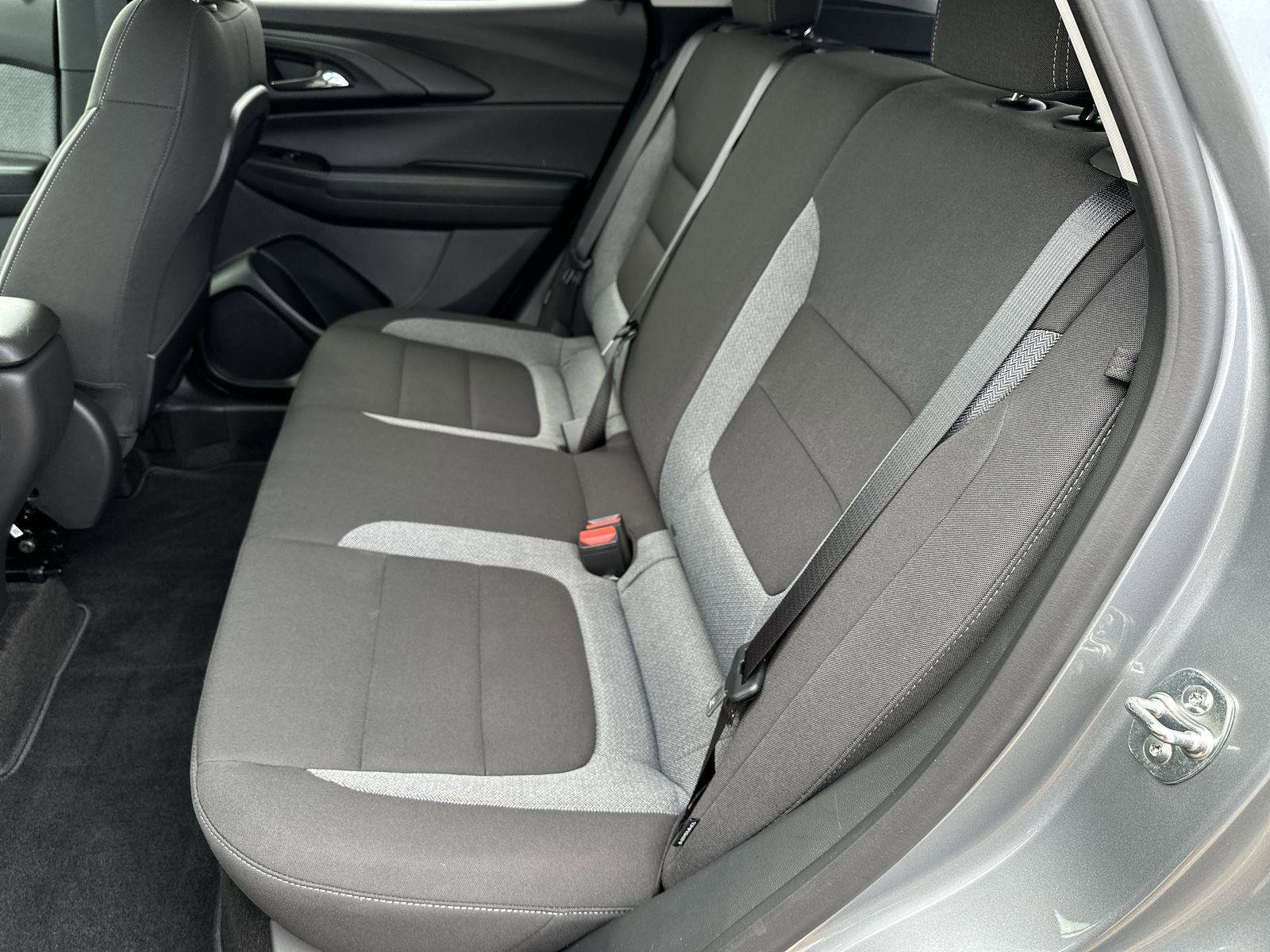 Certified 2024 Chevrolet TrailBlazer LT w/ Driver Confidence Package image 23